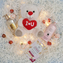 Load image into Gallery viewer, Pamper Gift Hamper Camden Sydney